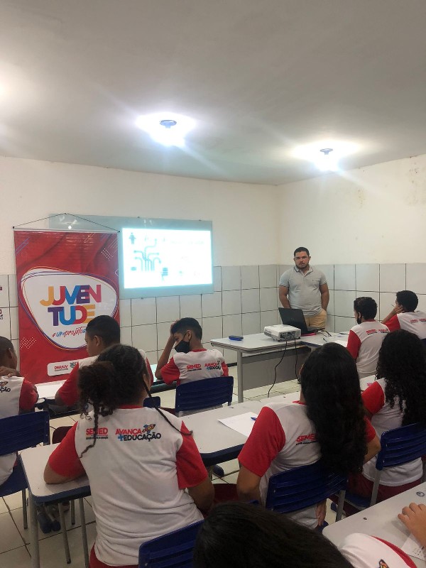 SECRETARIA DA JUVENTUDE EM PARCERIA COM A SECRETARIA DE EDUCAÇÃO REABRE O PROJETO "JUVENTUDE, UM PROJETO DE VIDA".